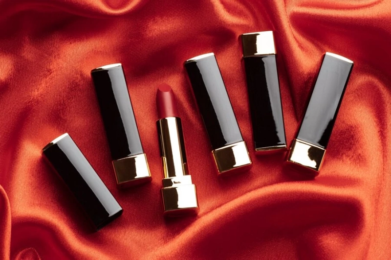 Customized Lipstick Box For Your Pout-Perfect Lipsticks!