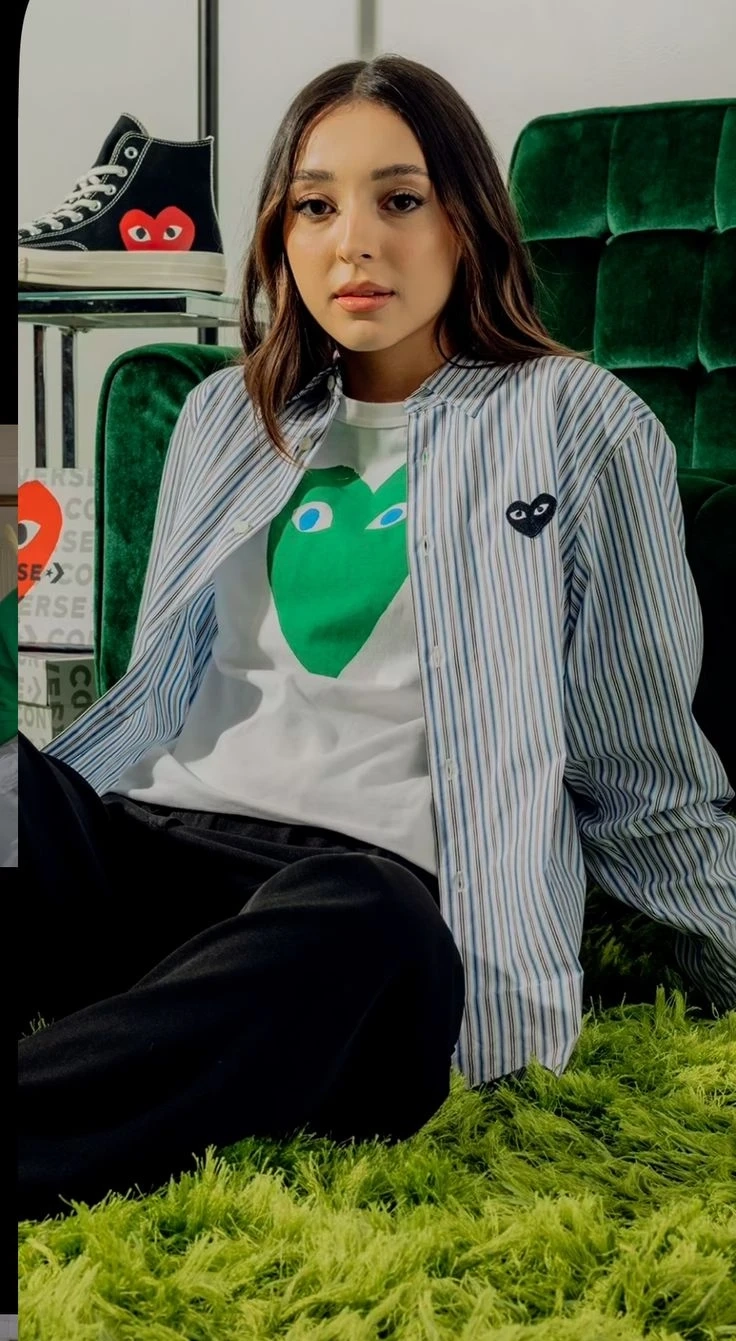 Comme des Garçons: Redefining Fashion and Innovation