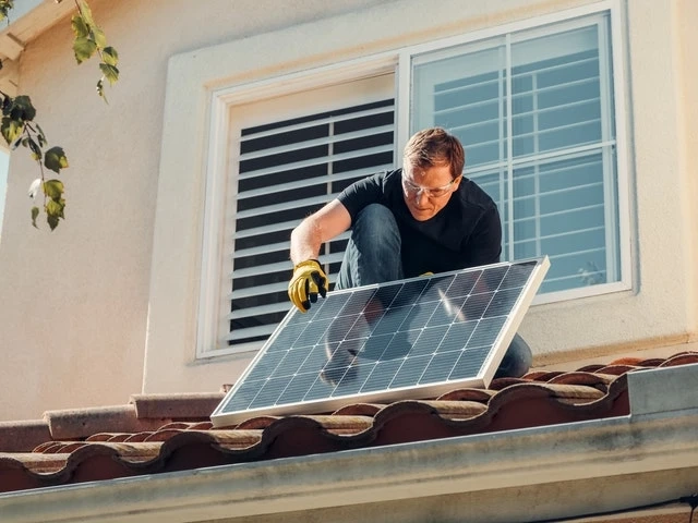 How to Turn Your House Into a Clean Solar Energy Home