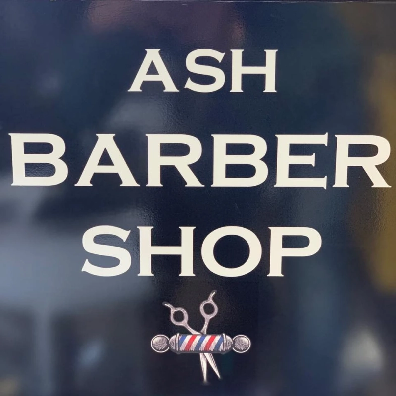 Exploring the Latest Trends in Barber and Grooming Services for Men