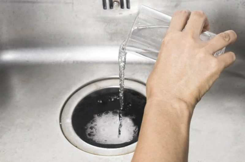How to Unclog Kitchen Sink?