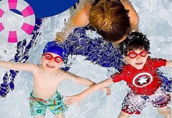 Should Child Use Goggles While Swimming in Pool?