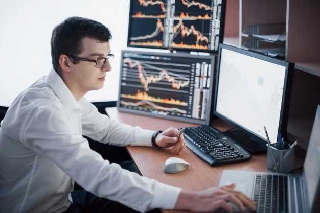 HOW TO GET STARTED WITH STOCK TRADING?