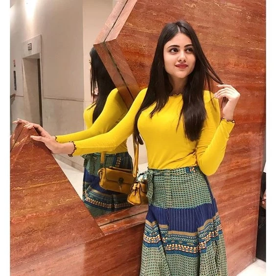Dating Girls Available For Customer Satisfaction