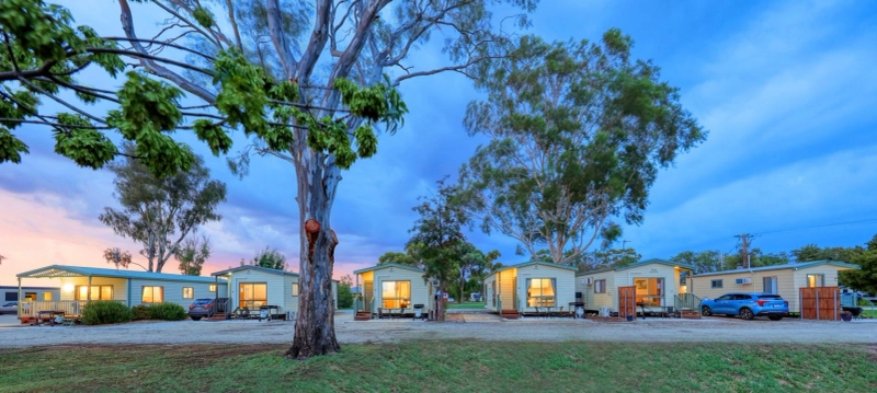 Exploring Kerang Golf Club and Eco-tourism at Reedy Lake Victoria