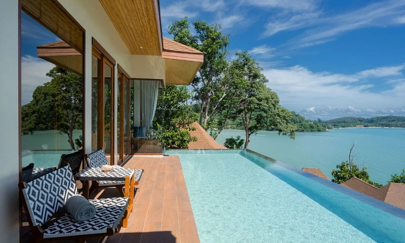 Discover the Best Resorts in Thailand: Phuket Edition