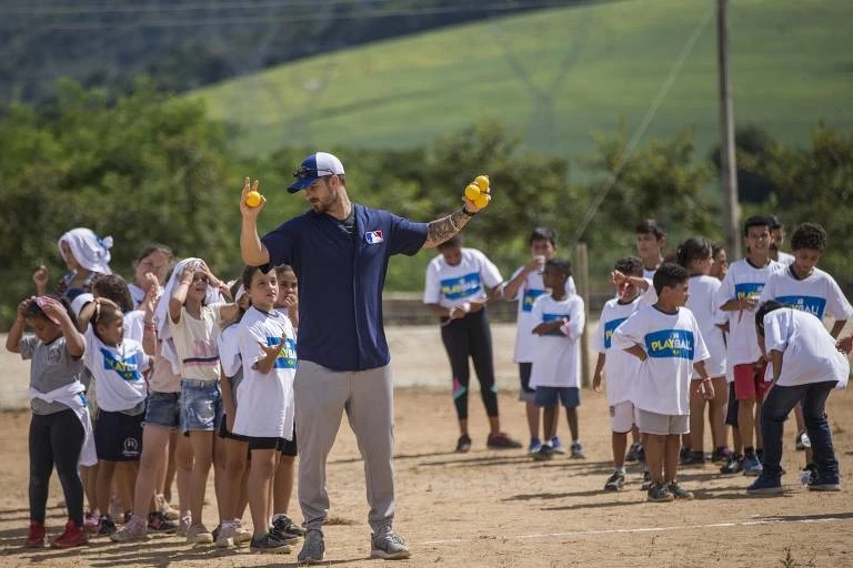 Ícone do beisebol brasileiro, Rienzo rejeita volta à liga americana