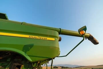 Revolutionizing Agriculture: The Corn Harvesting Machine