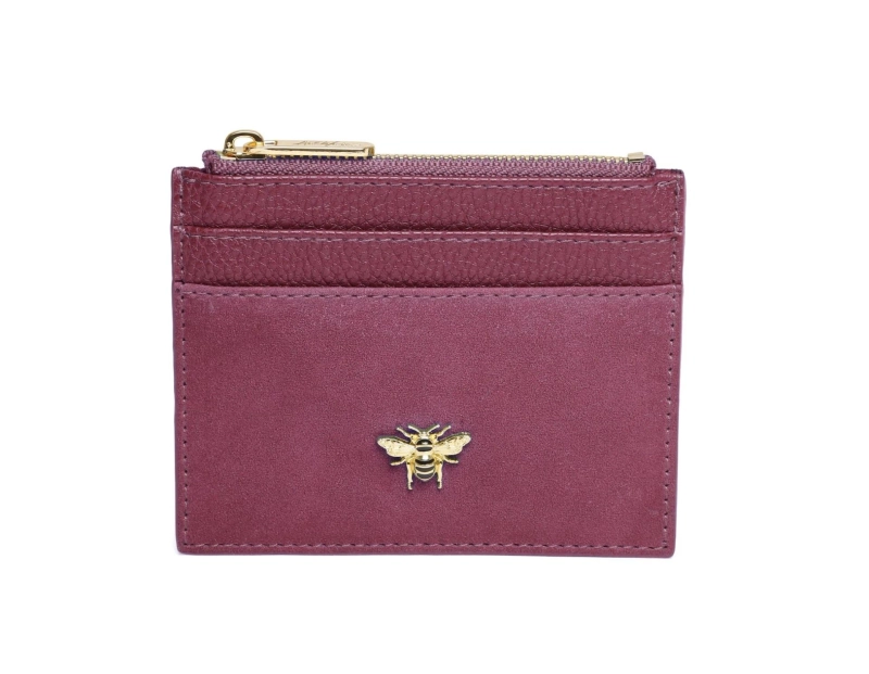 Why the Alice Wheeler Berry Purse Is a Modern Essential for Everyday Style