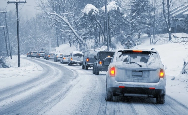 How Peak and Off-Peak Seasons Affect Car Shipping Cost