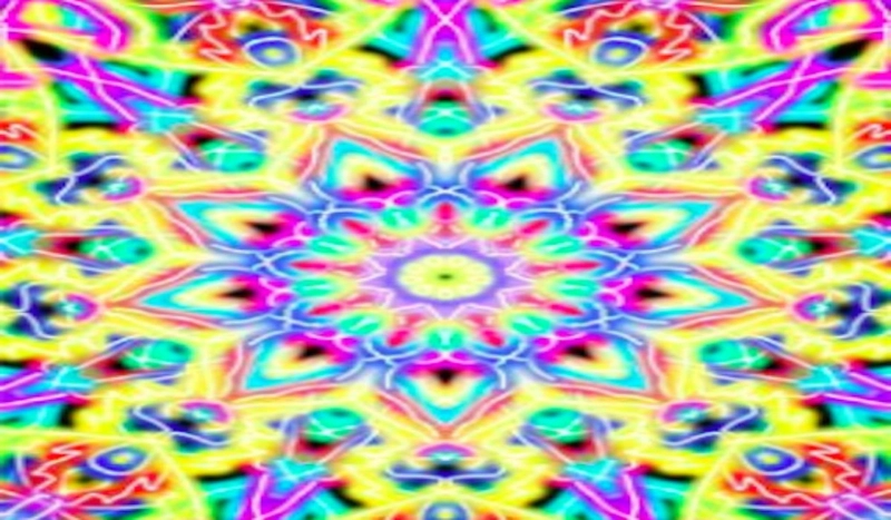 Fractals Redefine Style at New York Fashion Week