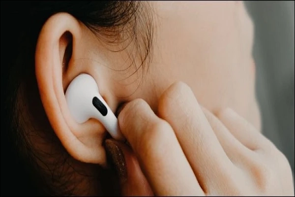 A Guide to Enable Noise Cancellation for AirPods Pro on iPhone, iPad, and Mac