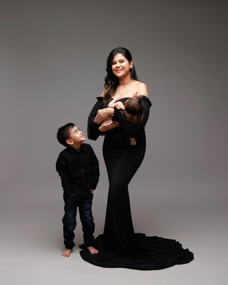 Celebrate the Bond Between Mother and Child – “Mom & Me” Sessions by Akanksha Masih Photography